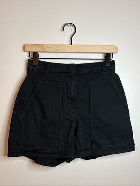 Women’s Aritzia Wilfred Free Black Modern Canvas Utility shorts Size 2